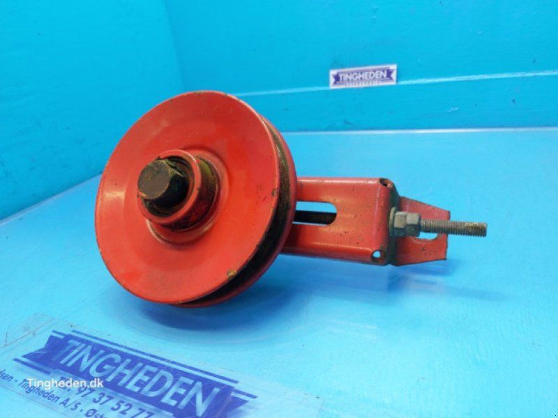 Massey Ferguson 32