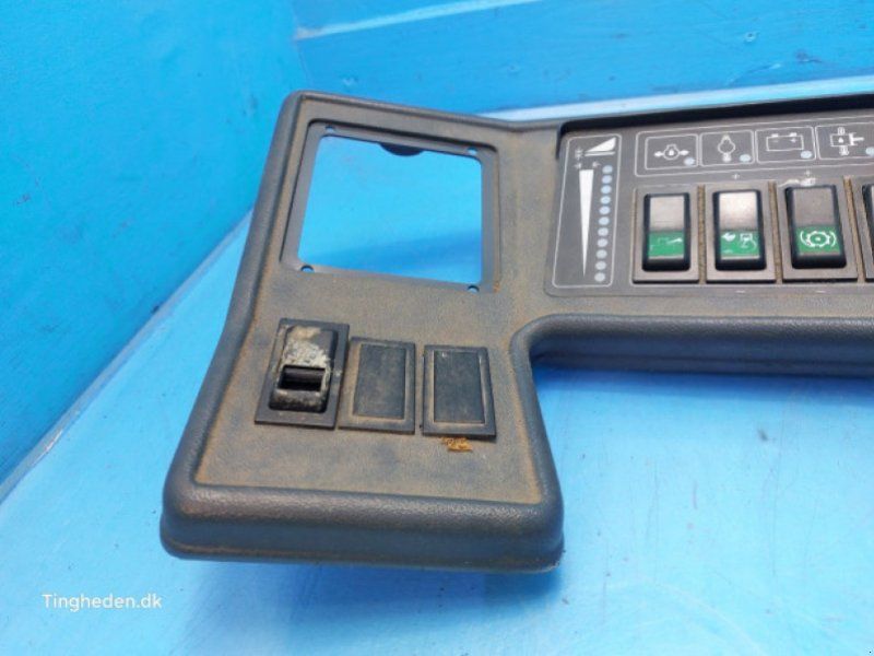 New Holland TX62