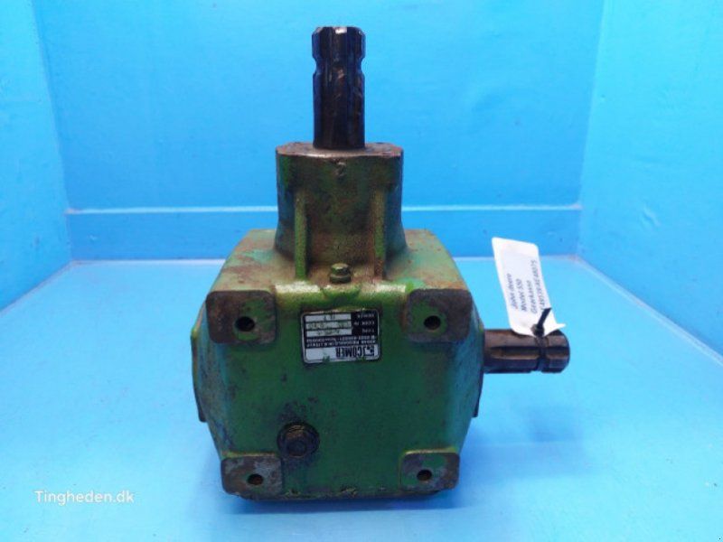 John Deere 550