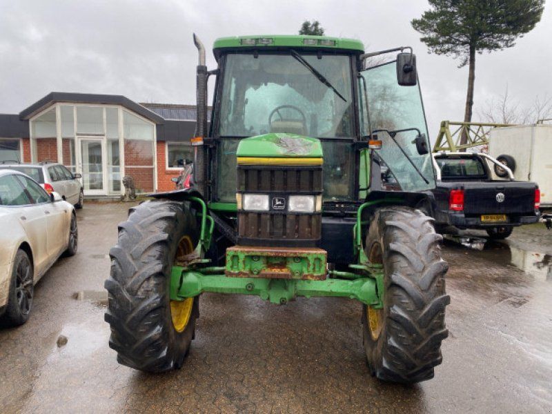 John Deere 6300