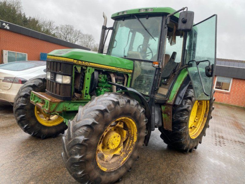 John Deere 6300