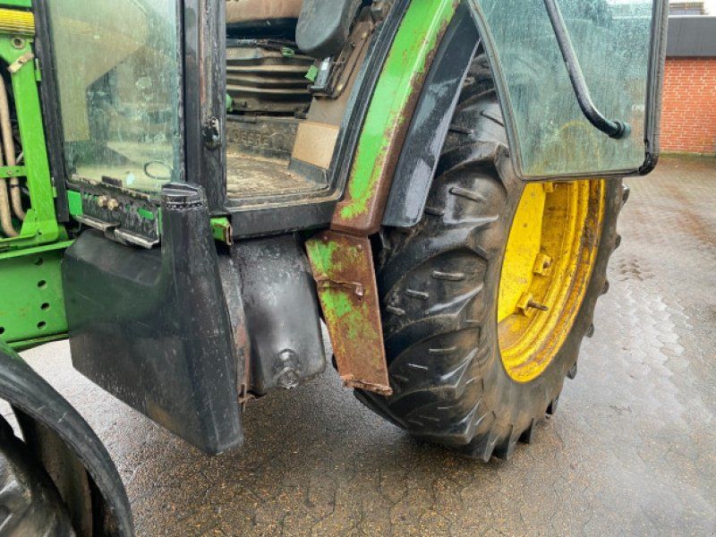 John Deere 6300