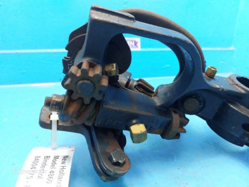 New Holland 4860
