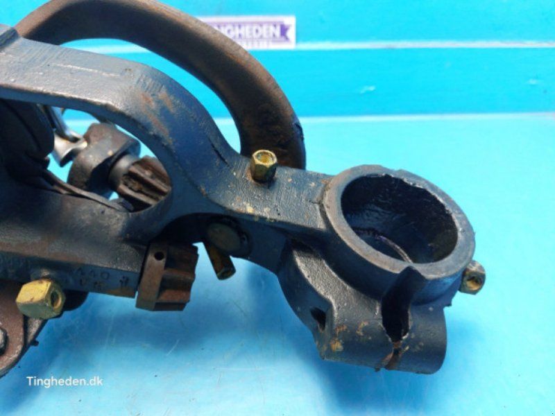 New Holland 4860