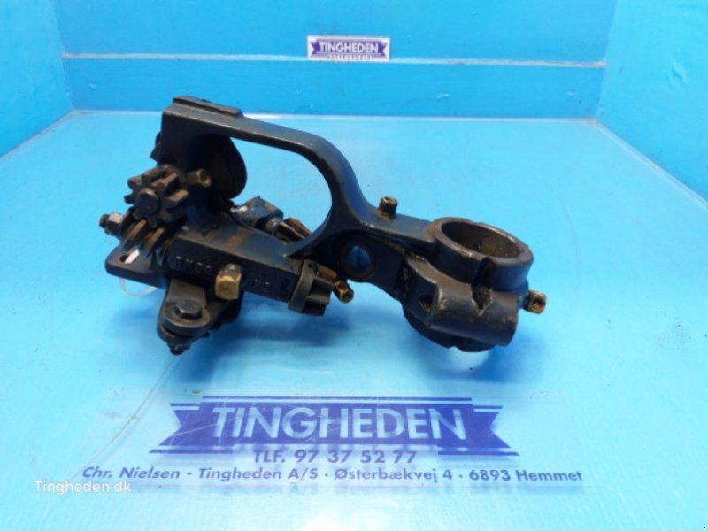 New Holland 4860