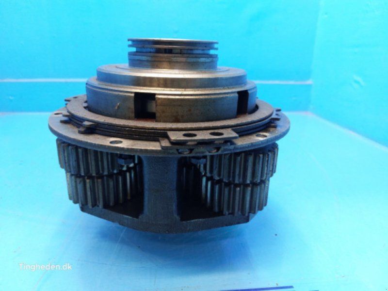 John Deere 4040