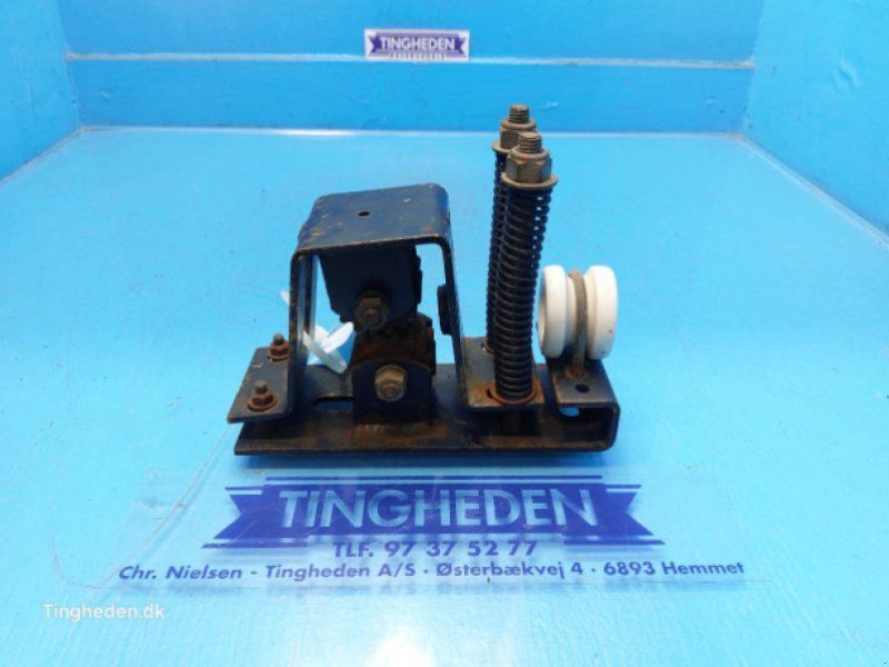 New Holland 4860