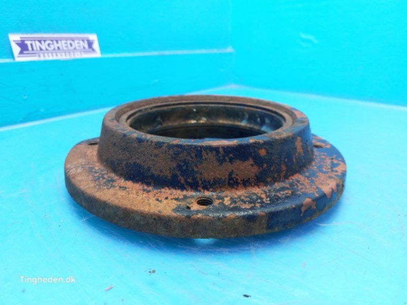 New Holland 4860