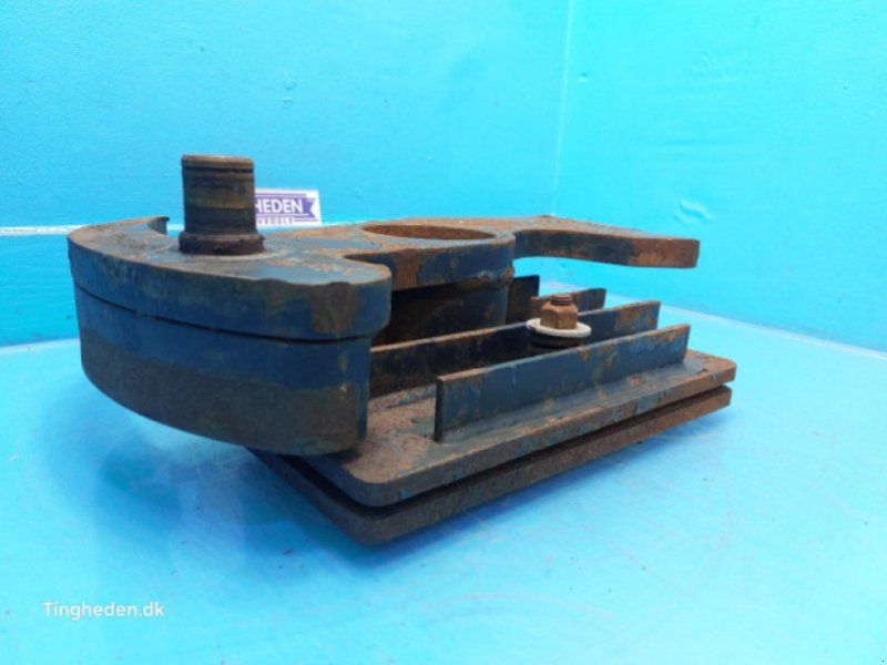 New Holland 4860