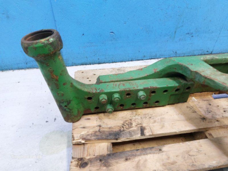John Deere 2840
