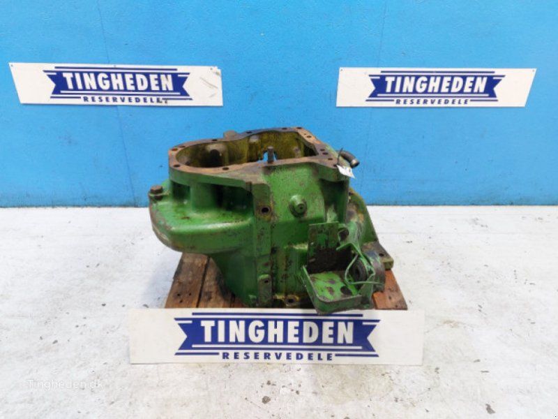 John Deere 4040