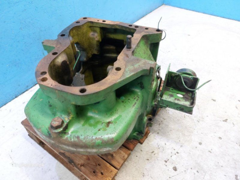 John Deere 4040