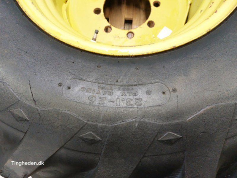 Goodyear 26
