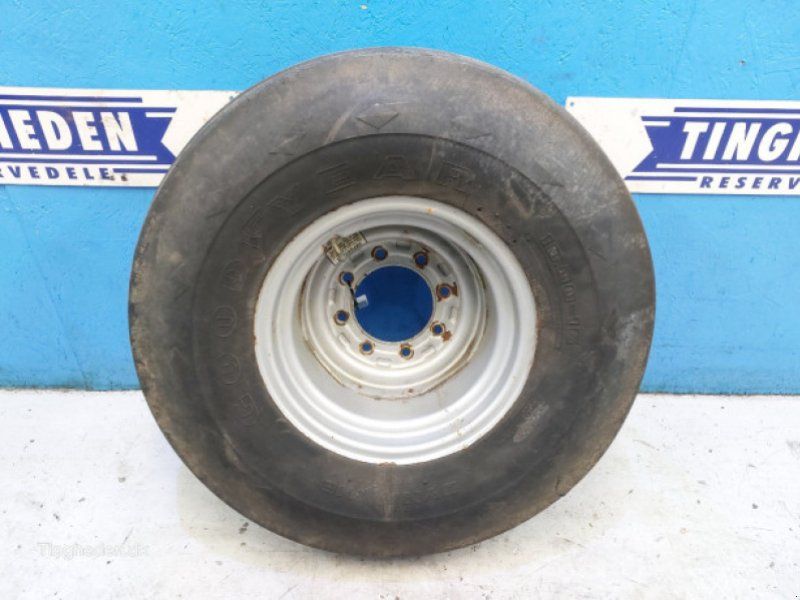 Goodyear 16