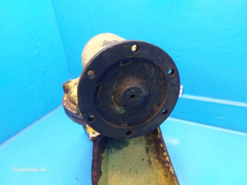 New Holland TX36