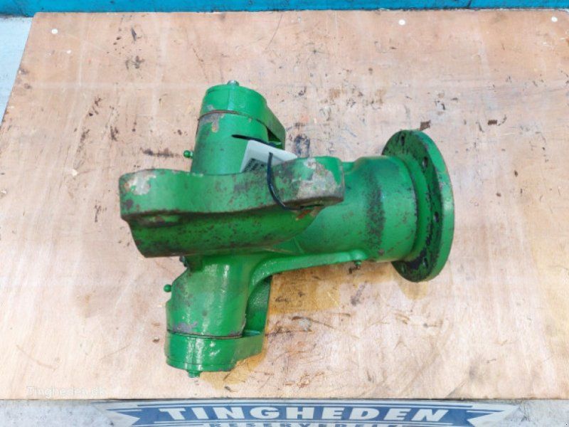 John Deere T660I