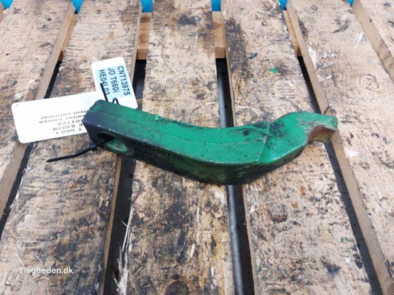 John Deere T660i