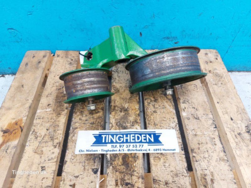 John Deere T660i