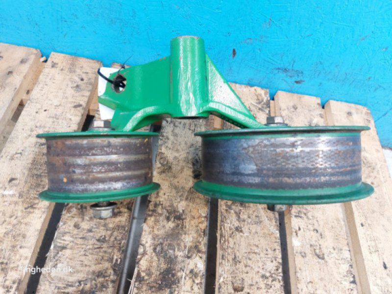 John Deere T660i