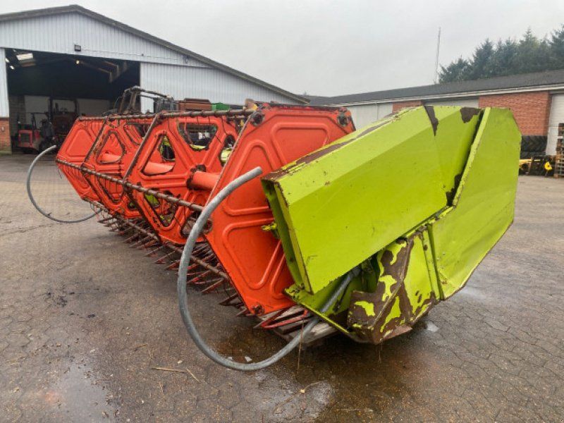 Claas 13