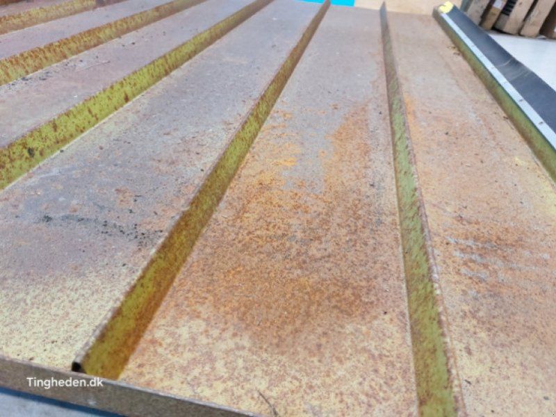Claas Dominator 108