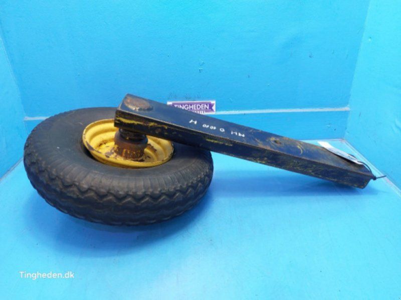 New Holland D1010