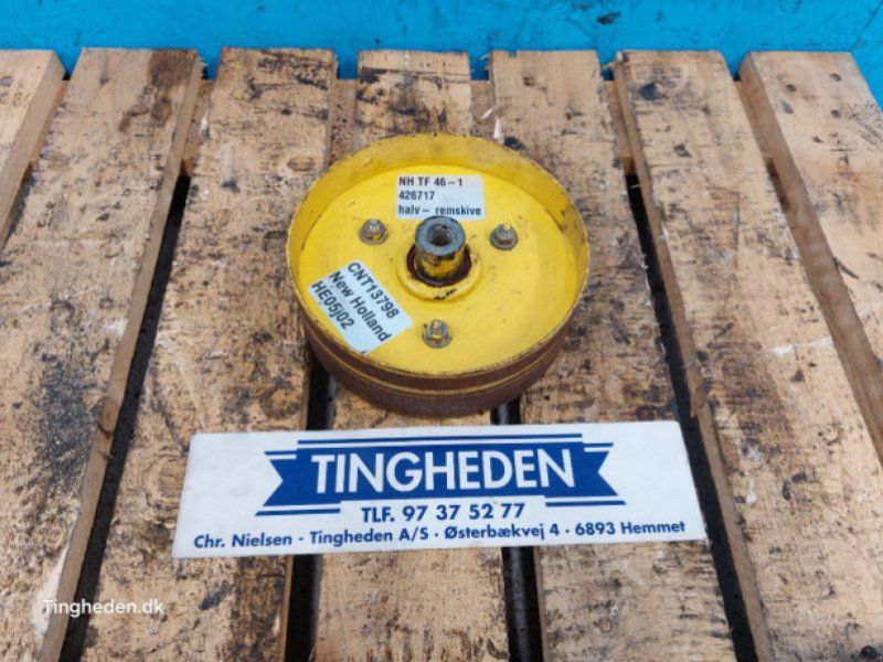 New Holland TF46