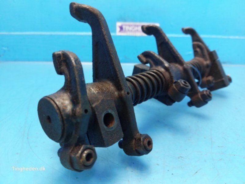 84CTA-4V