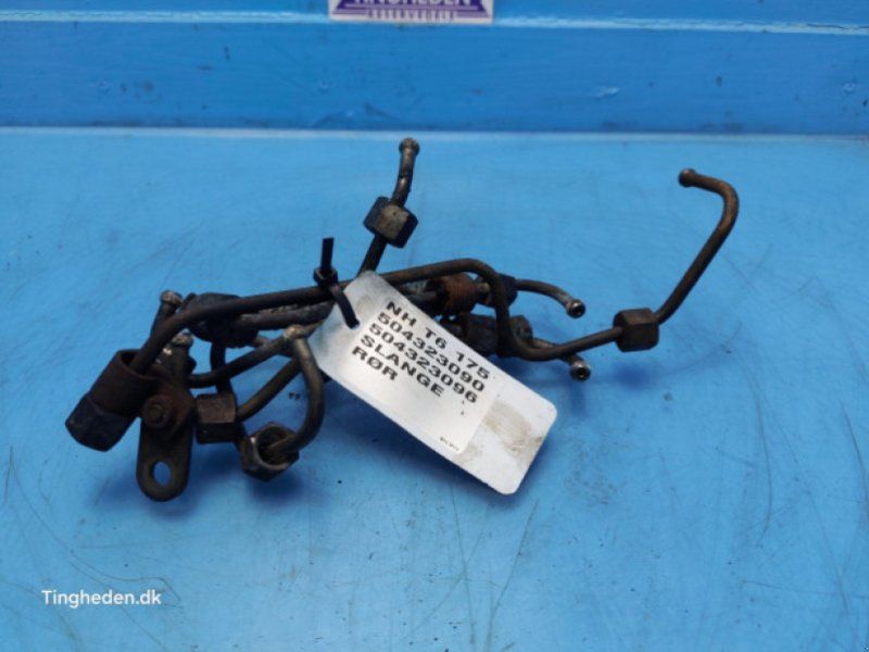 New Holland F4DFE414Z