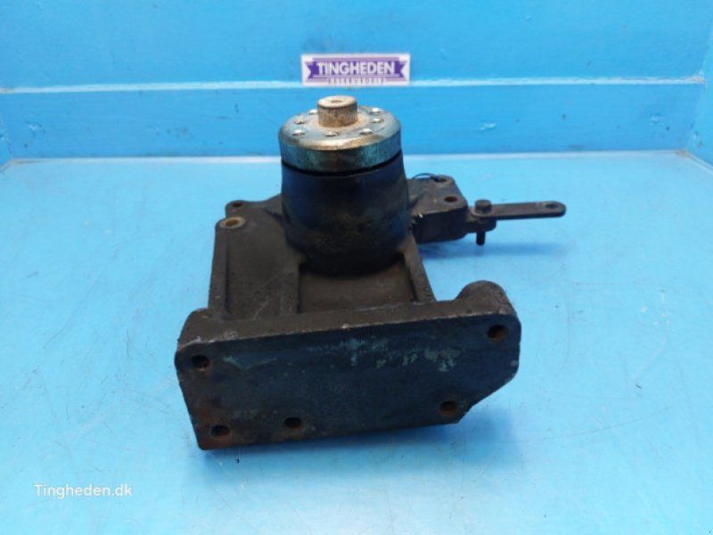 New Holland F4DFE414Z