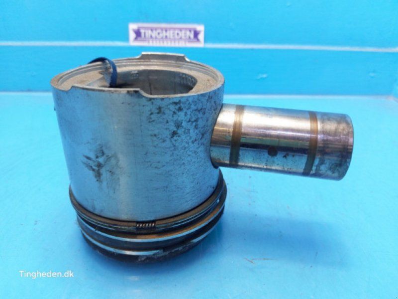 Ford 678 HT