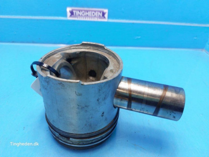 Ford 678 HT