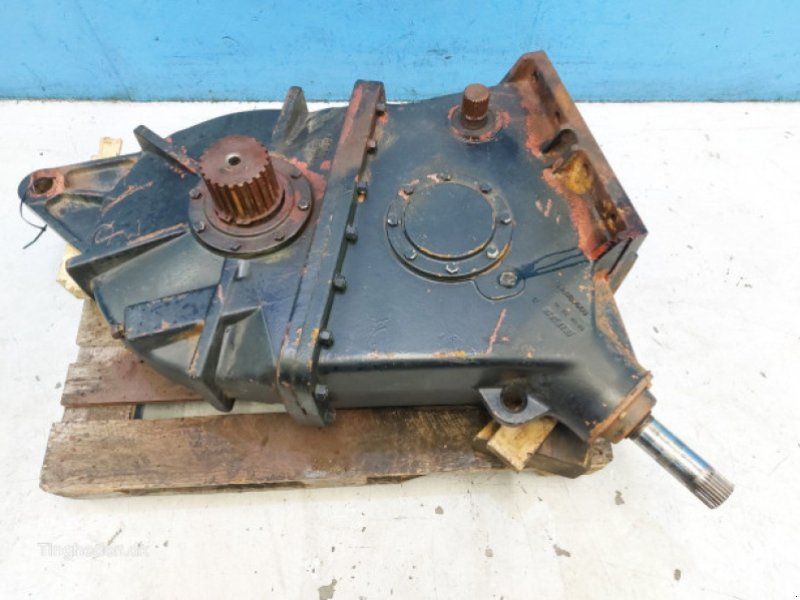 New Holland 4860