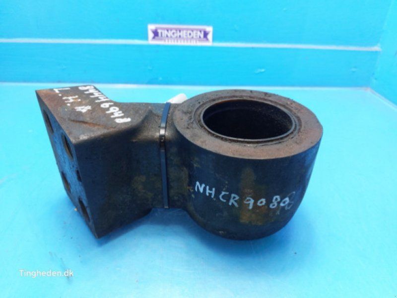 New Holland CR9080