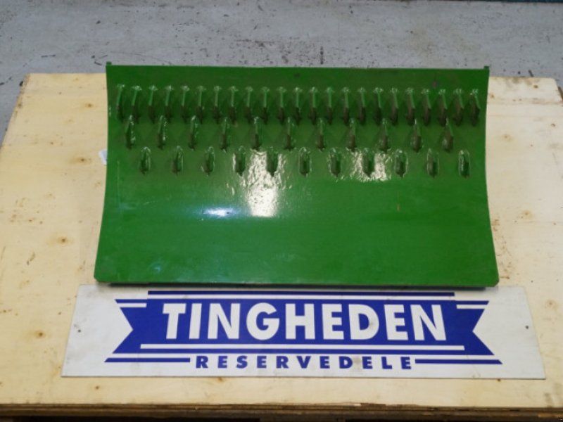 John Deere 7000