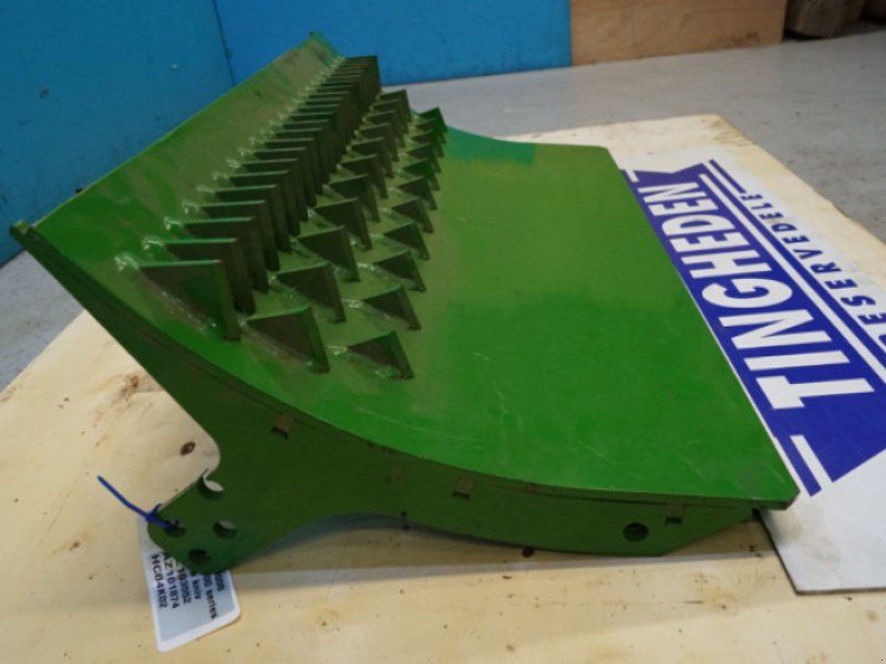 John Deere 7000