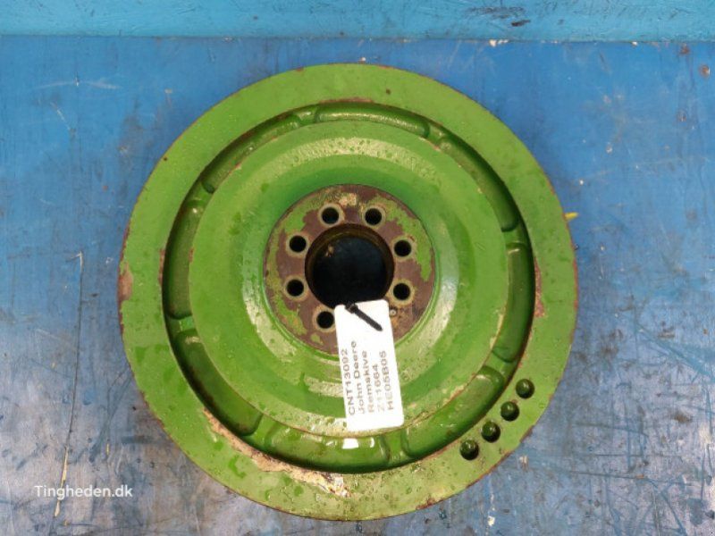 John Deere 1166