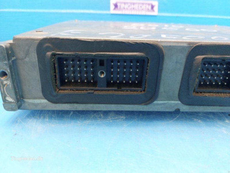 Case 8010 AF
