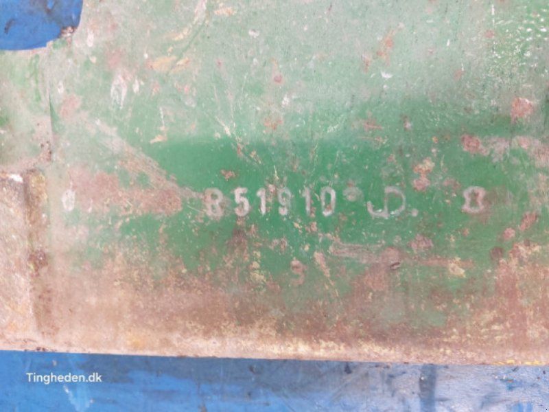 John Deere 1120