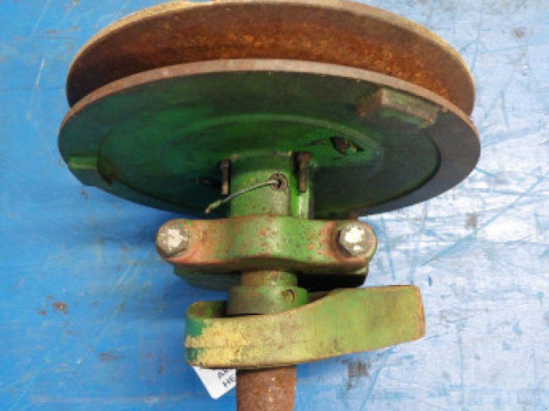 John Deere 1000