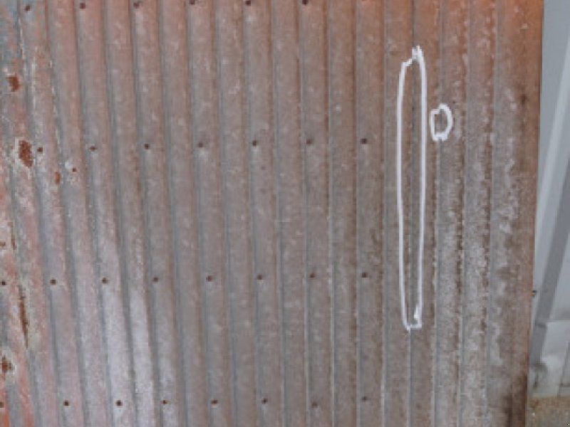 D3000