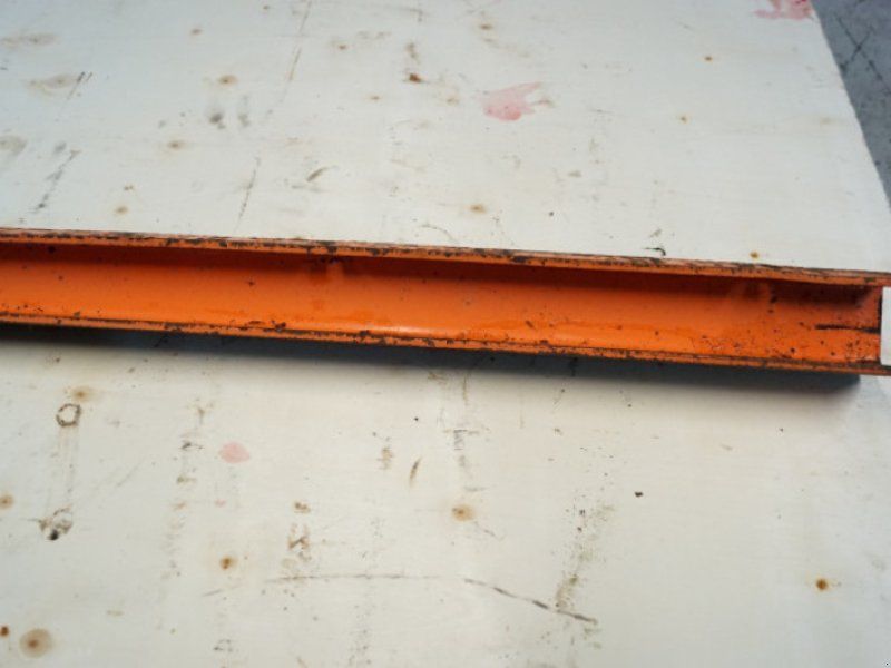 D1250