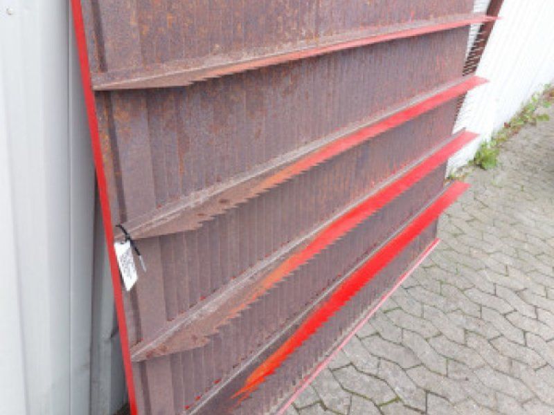 Massey Ferguson 32