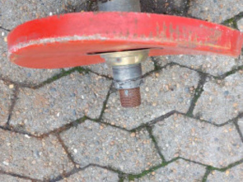 Massey Ferguson 32