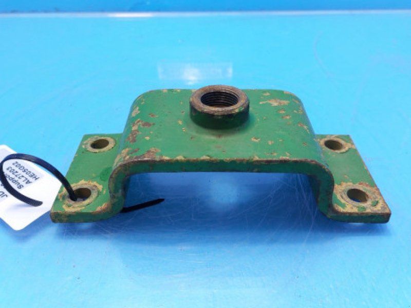 John Deere 2020