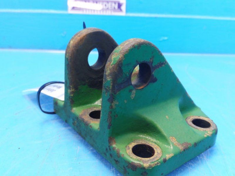 John Deere 3050