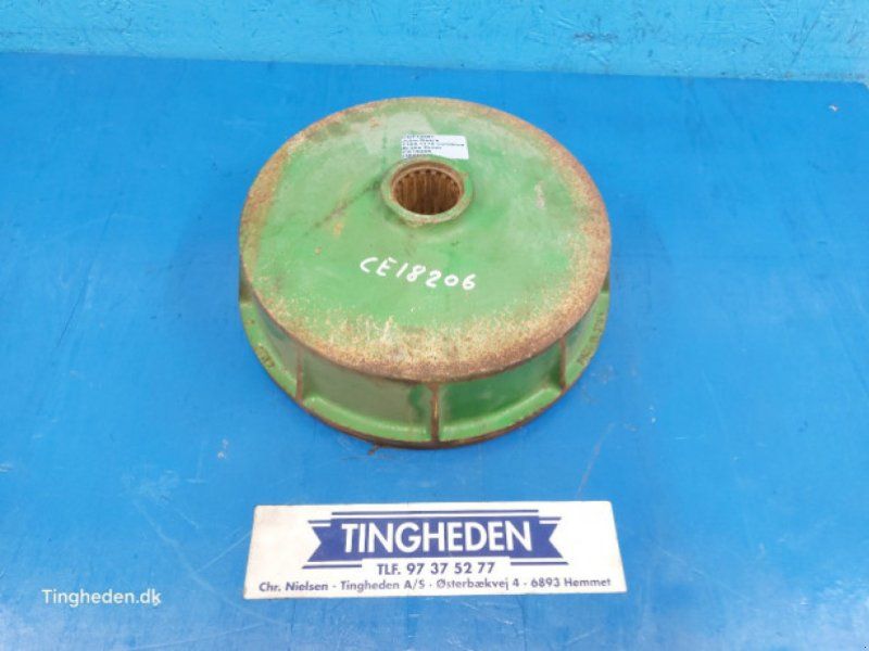 John Deere 1165