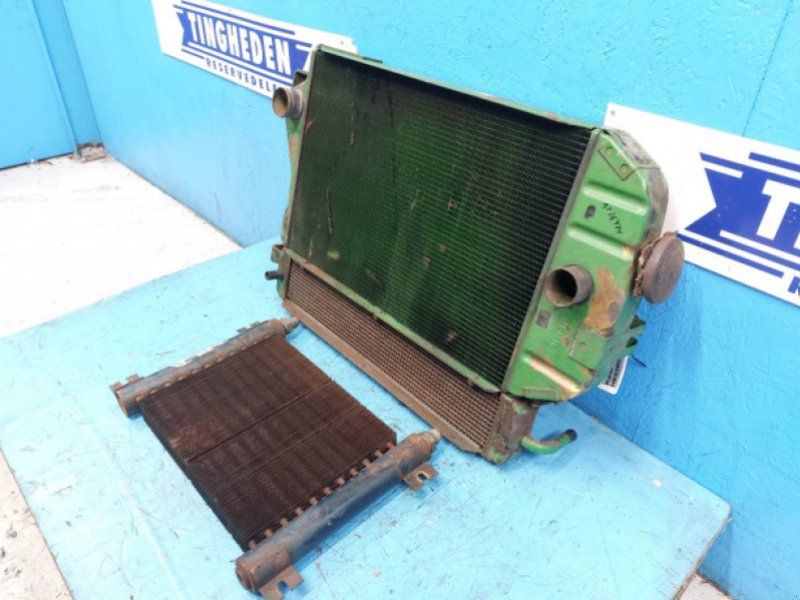 John Deere 3130