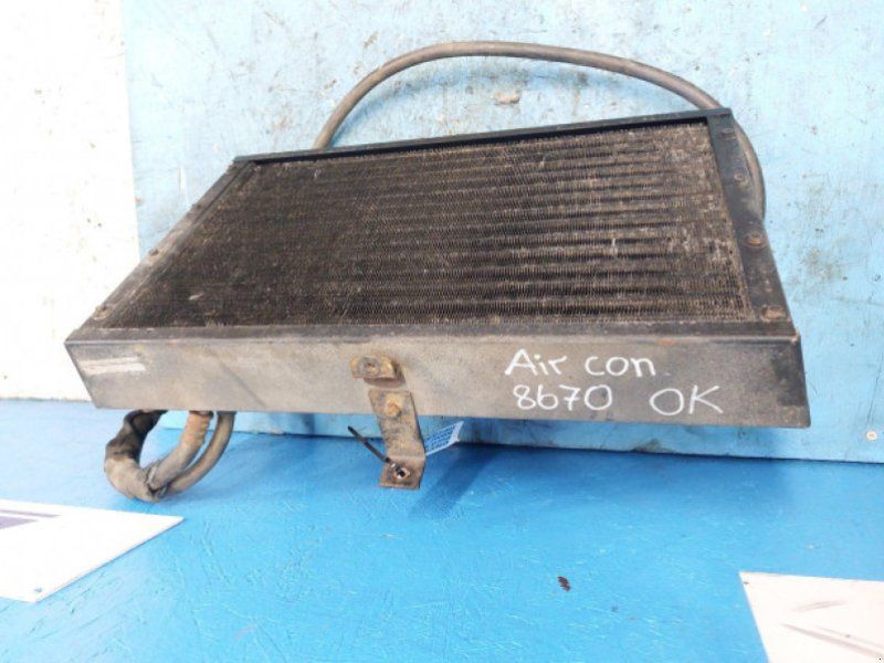 Ford 8670