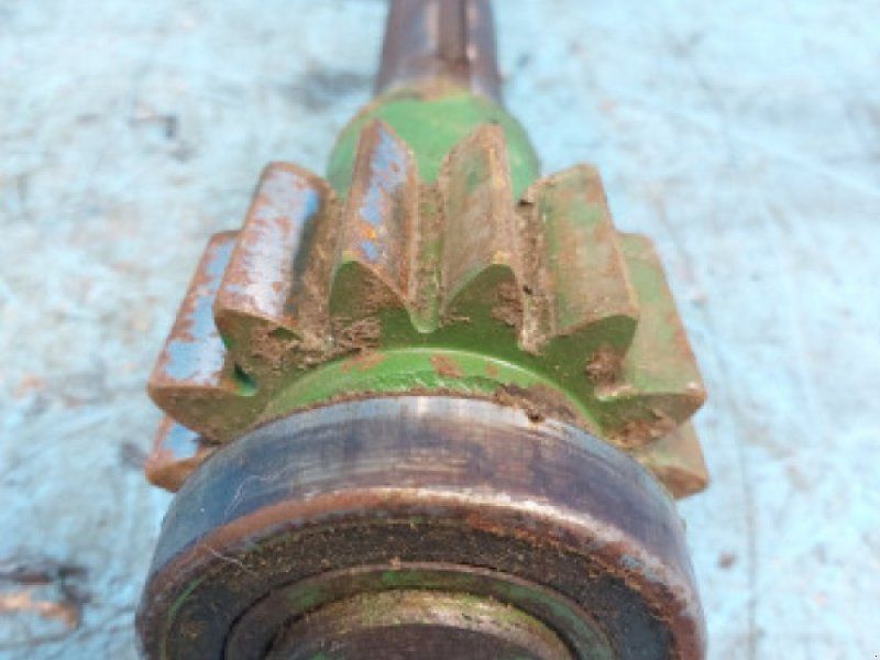 John Deere 2054